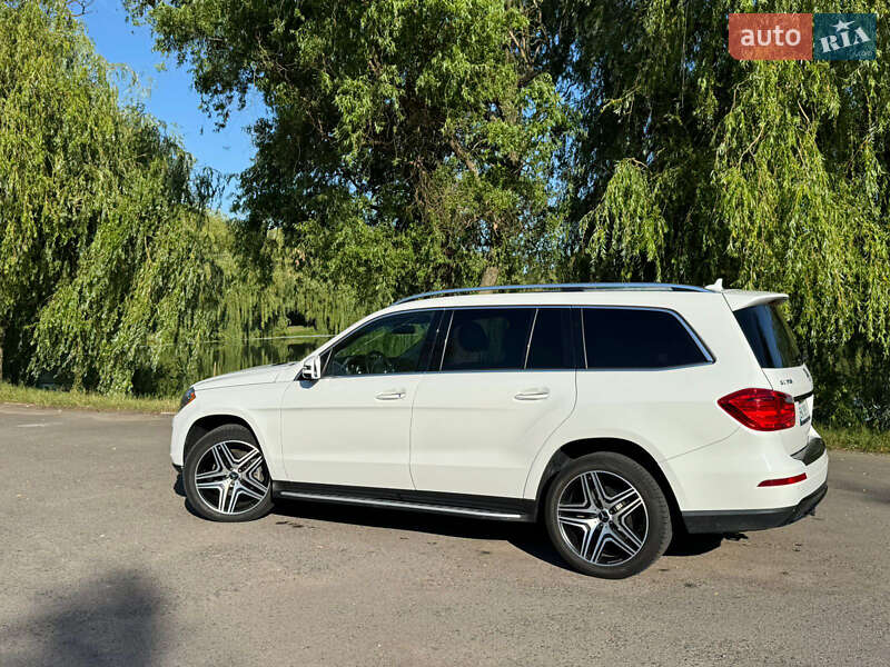Позашляховик / Кросовер Mercedes-Benz GL-Class 2014 в Рівному
