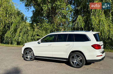 Позашляховик / Кросовер Mercedes-Benz GL-Class 2014 в 