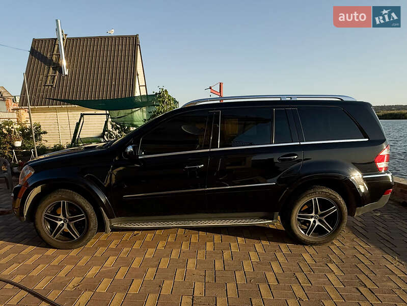 Внедорожник / Кроссовер Mercedes-Benz GL-Class 2009 в Николаеве