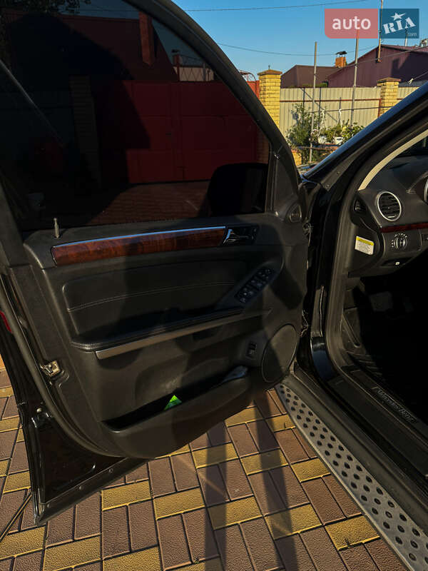 Внедорожник / Кроссовер Mercedes-Benz GL-Class 2009 в Николаеве