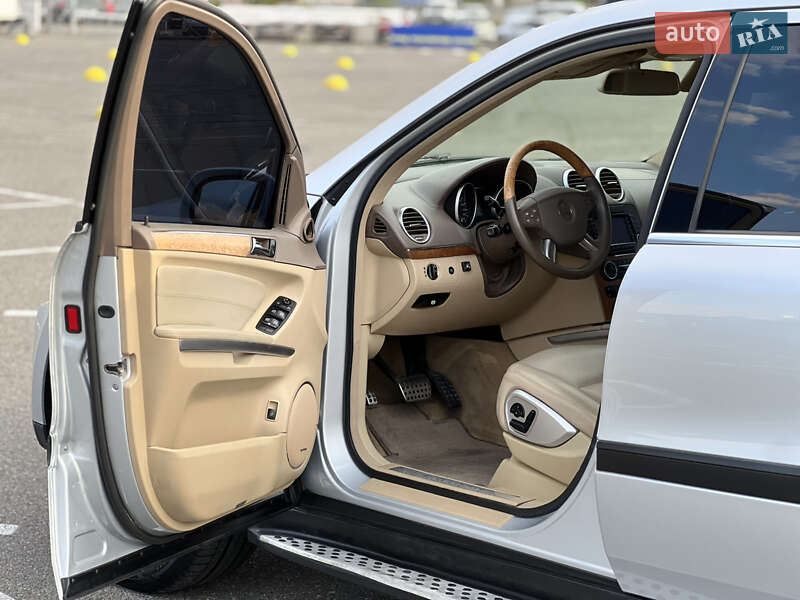 Позашляховик / Кросовер Mercedes-Benz GL-Class 2006 в Києві