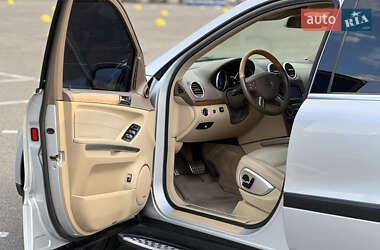 Внедорожник / Кроссовер Mercedes-Benz GL-Class 2006 в 