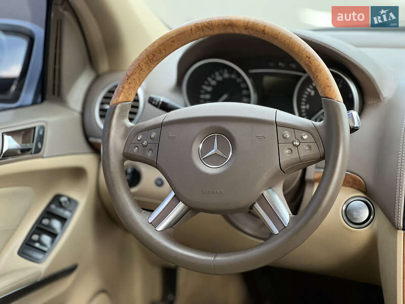 Позашляховик / Кросовер Mercedes-Benz GL-Class 2006 в Києві