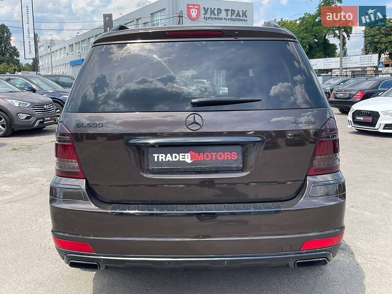 Позашляховик / Кросовер Mercedes-Benz GL-Class 2010 в Києві