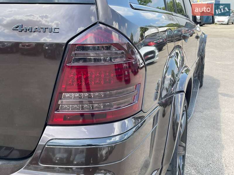 Позашляховик / Кросовер Mercedes-Benz GL-Class 2010 в Києві