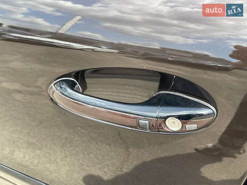 Позашляховик / Кросовер Mercedes-Benz GL-Class 2010 в Києві