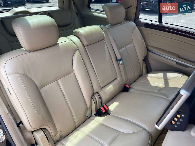 Позашляховик / Кросовер Mercedes-Benz GL-Class 2010 в Києві