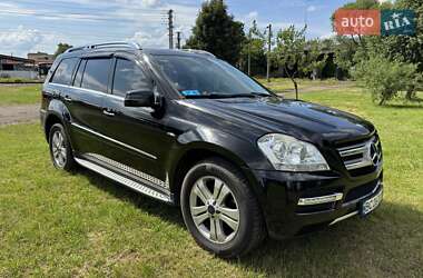 Mercedes-Benz GL-Class 2010