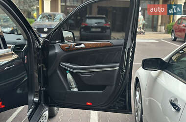 Позашляховик / Кросовер Mercedes-Benz GL-Class 2013 в 