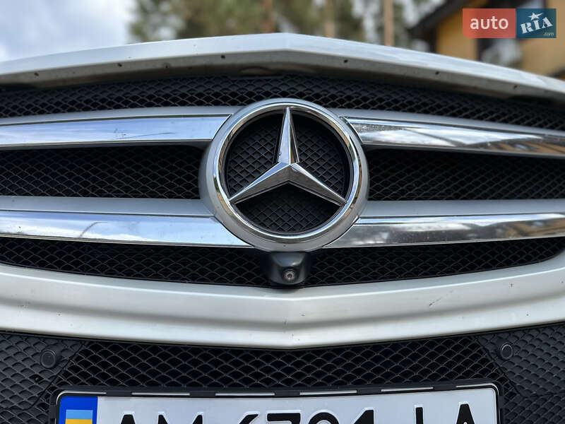 Позашляховик / Кросовер Mercedes-Benz GL-Class 2014 в Києві