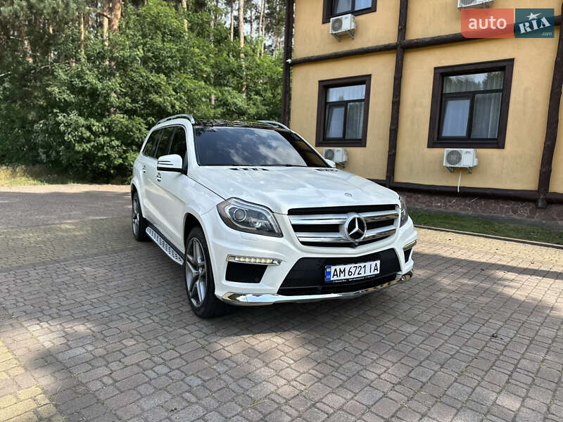 Позашляховик / Кросовер Mercedes-Benz GL-Class 2014 в Києві