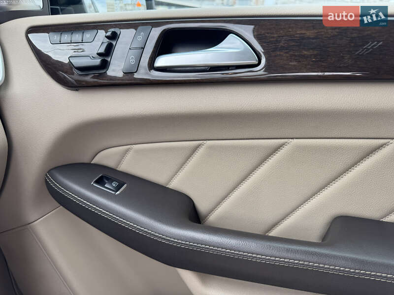 Внедорожник / Кроссовер Mercedes-Benz GL-Class 2015 в Киеве