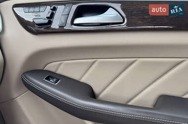 Внедорожник / Кроссовер Mercedes-Benz GL-Class 2015 в 
