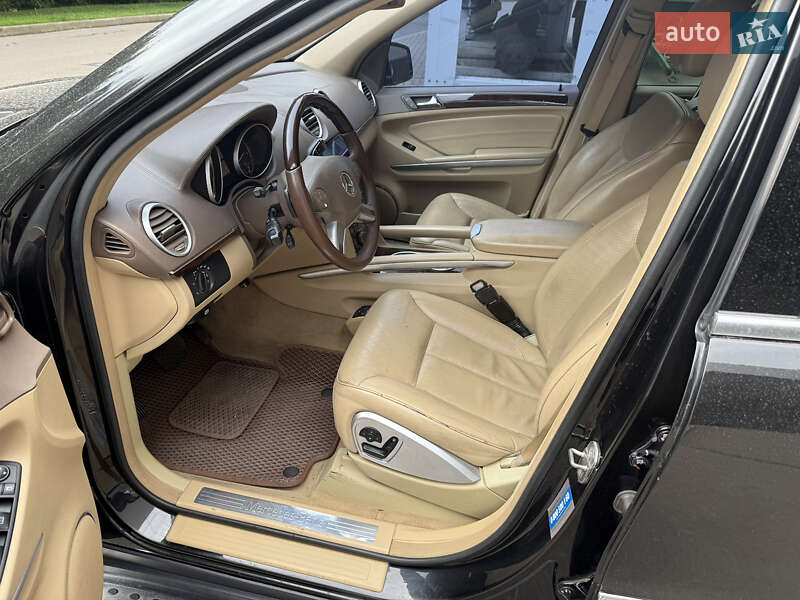 Внедорожник / Кроссовер Mercedes-Benz GL-Class 2011 в Киеве
