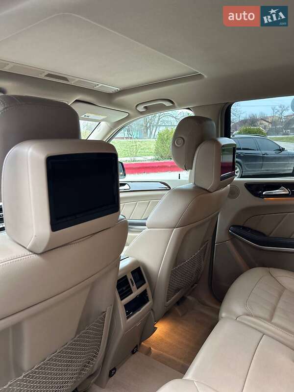 Внедорожник / Кроссовер Mercedes-Benz GL-Class 2012 в Каменец-Подольском