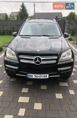 Mercedes-Benz GL-Class 2011