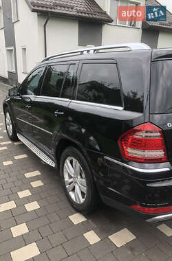 Внедорожник / Кроссовер Mercedes-Benz GL-Class 2011 в 