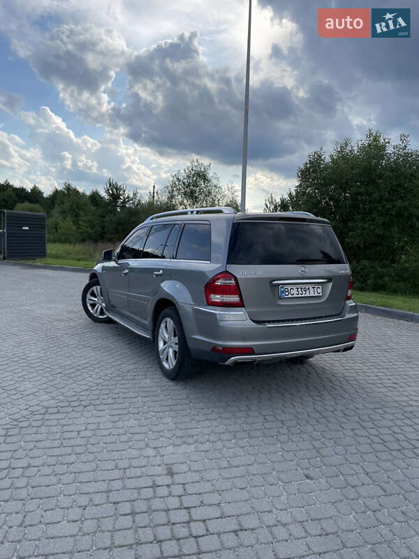 Внедорожник / Кроссовер Mercedes-Benz GL-Class 2011 в Бобрке