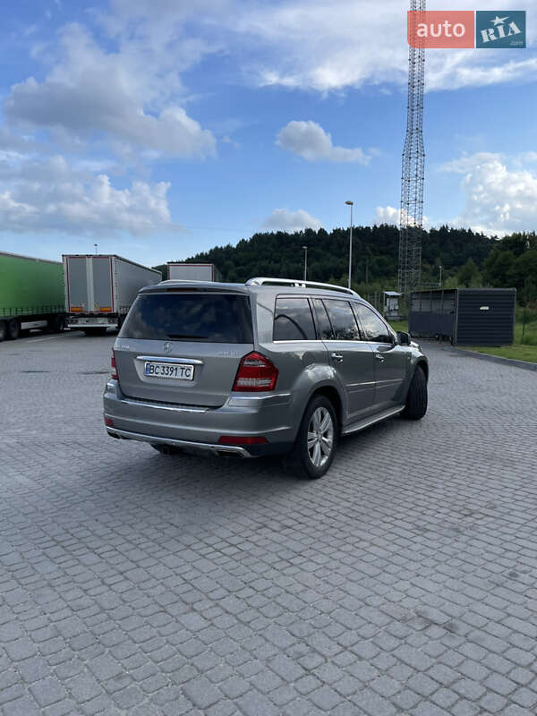Внедорожник / Кроссовер Mercedes-Benz GL-Class 2011 в Бобрке