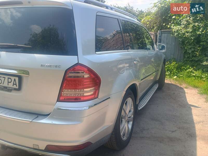 Внедорожник / Кроссовер Mercedes-Benz GL-Class 2010 в Чернухах