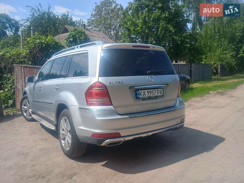 Внедорожник / Кроссовер Mercedes-Benz GL-Class 2010 в Чернухах