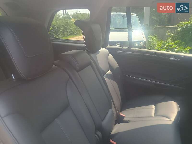 Внедорожник / Кроссовер Mercedes-Benz GL-Class 2010 в Чернухах