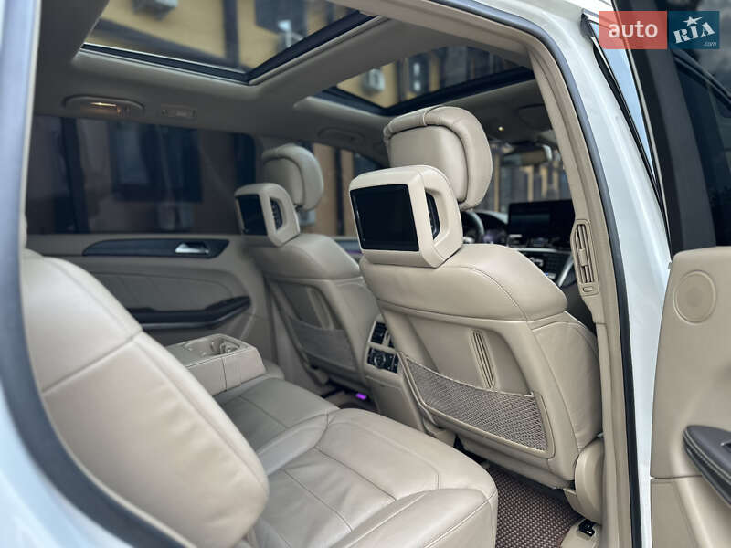 Позашляховик / Кросовер Mercedes-Benz GL-Class 2014 в Києві