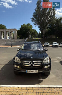 Mercedes-Benz GL-Class 2010 Mercedes-Benz GL-Class 2010
