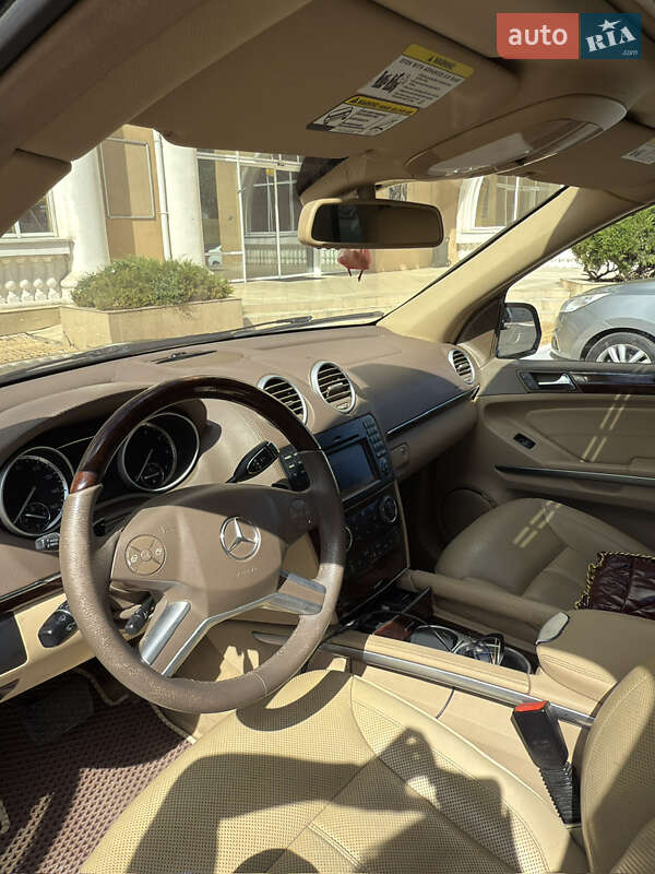 Позашляховик / Кросовер Mercedes-Benz GL-Class 2010 в Одесі