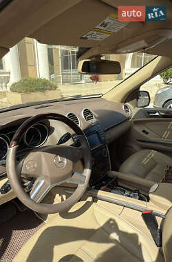 Внедорожник / Кроссовер Mercedes-Benz GL-Class 2010 в 
