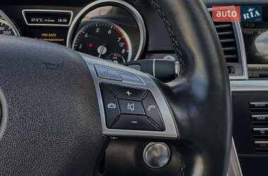Внедорожник / Кроссовер Mercedes-Benz GL-Class 2013 в 