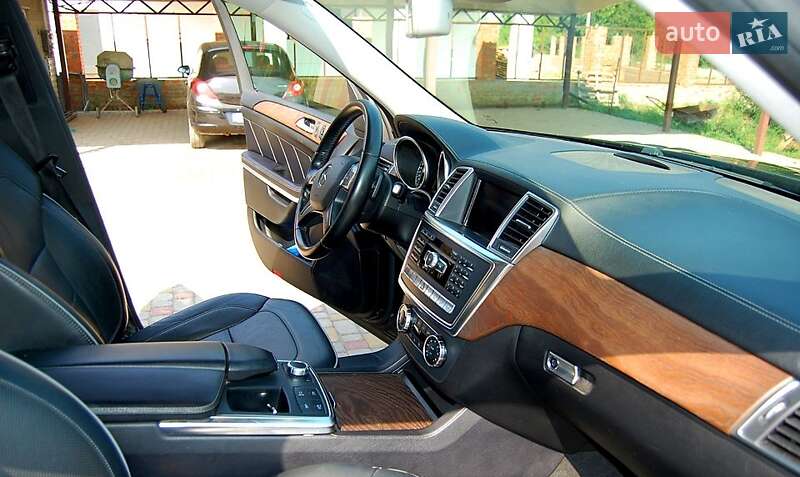 Позашляховик / Кросовер Mercedes-Benz GL-Class 2013 в Полтаві фото 4 Позашляховик / Кросовер Mercedes-Benz GL-Class 2013 в Полтаві