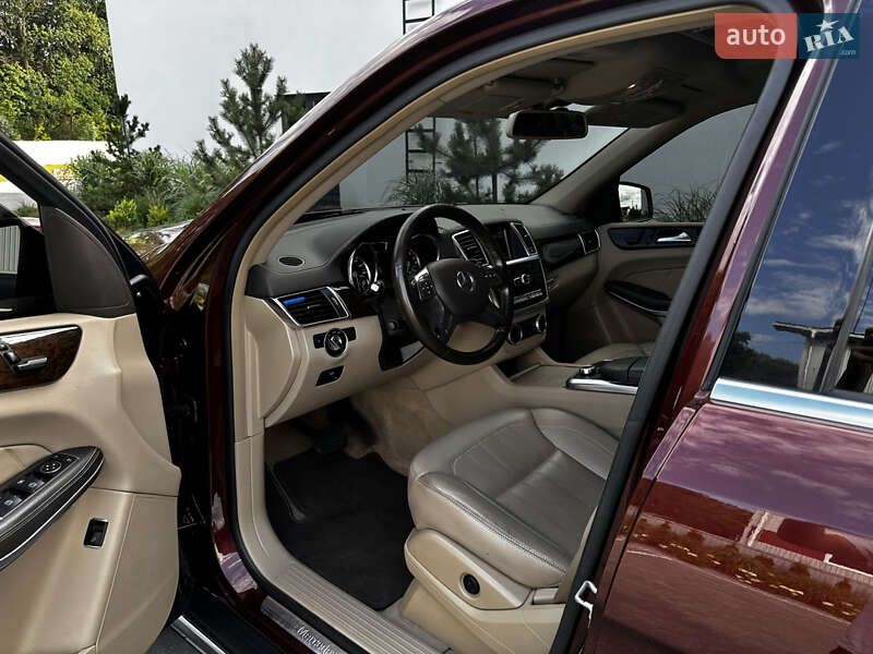 Позашляховик / Кросовер Mercedes-Benz GL-Class 2014 в Луцьку