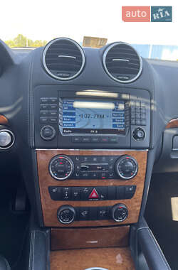 Внедорожник / Кроссовер Mercedes-Benz GL-Class 2008 в 