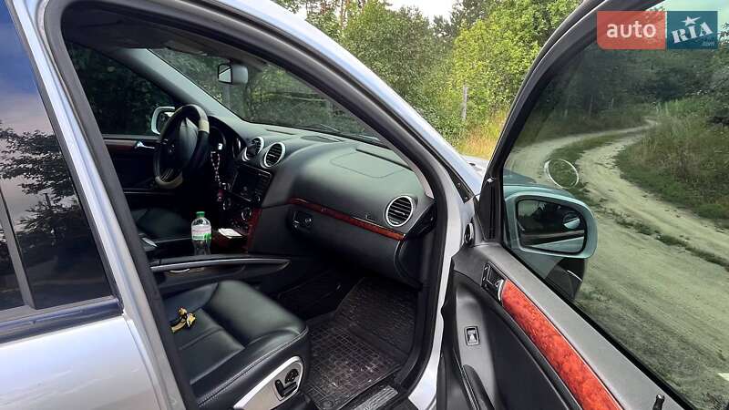 Внедорожник / Кроссовер Mercedes-Benz GL-Class 2007 в Ирпене фото 5 Внедорожник / Кроссовер Mercedes-Benz GL-Class 2007 в Ирпене