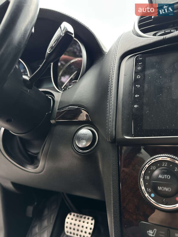 Позашляховик / Кросовер Mercedes-Benz GL-Class 2010 в Рівному