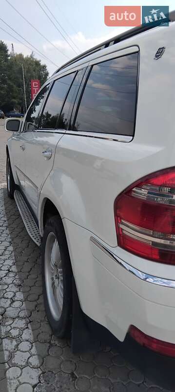 Внедорожник / Кроссовер Mercedes-Benz GL-Class 2008 в Черновцах