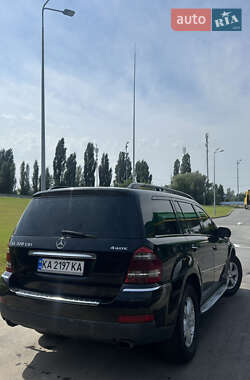 Внедорожник / Кроссовер Mercedes-Benz GL-Class 2008 в 