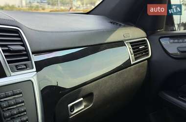 Внедорожник / Кроссовер Mercedes-Benz GL-Class 2015 в 