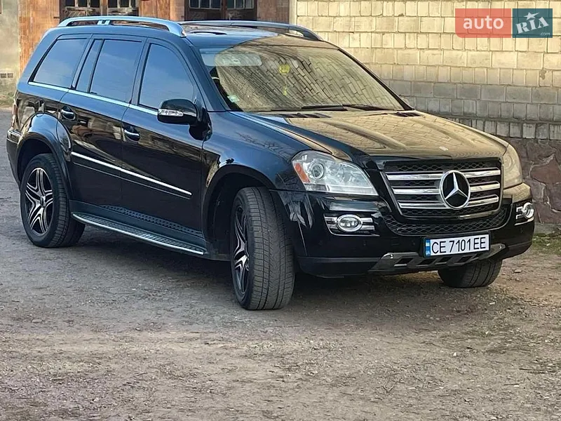 Mercedes-Benz GL-Class