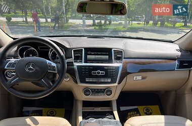 Позашляховик / Кросовер Mercedes-Benz GL-Class 2014 в 