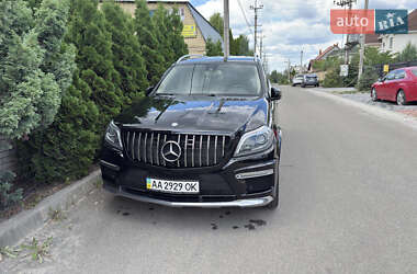 Mercedes-Benz GL-Class 2014 Mercedes-Benz GL-Class 2014
