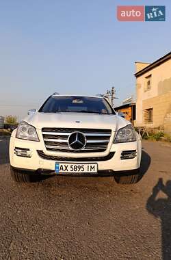 Внедорожник / Кроссовер Mercedes-Benz GL-Class 2010 в 