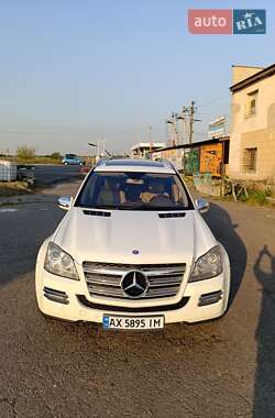 Внедорожник / Кроссовер Mercedes-Benz GL-Class 2010 в 