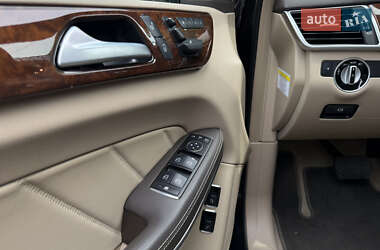 Внедорожник / Кроссовер Mercedes-Benz GL-Class 2012 в 