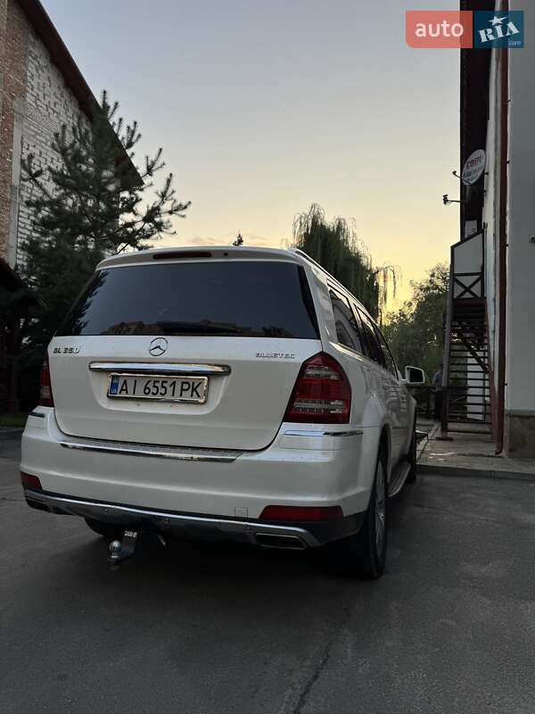 Позашляховик / Кросовер Mercedes-Benz GL-Class 2011 в Одесі