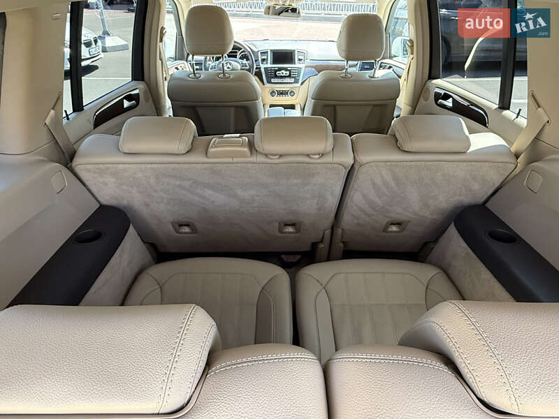 Внедорожник / Кроссовер Mercedes-Benz GL-Class 2014 в Луцке фото 13 Внедорожник / Кроссовер Mercedes-Benz GL-Class 2014 в Луцке