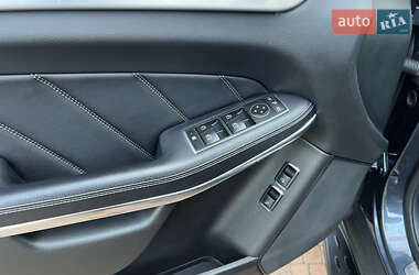 Внедорожник / Кроссовер Mercedes-Benz GL-Class 2012 в 