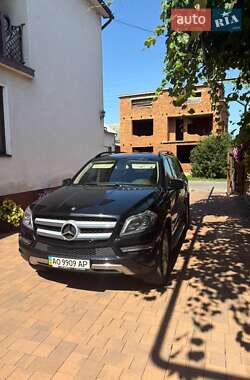 Mercedes-Benz GL-Class 2013 Mercedes-Benz GL-Class 2013