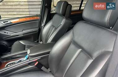 Внедорожник / Кроссовер Mercedes-Benz GL-Class 2006 в 
